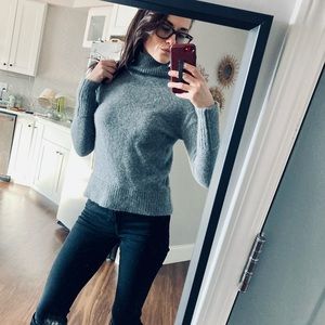 100% cashmere grey sweater with slouch shoulder size Small